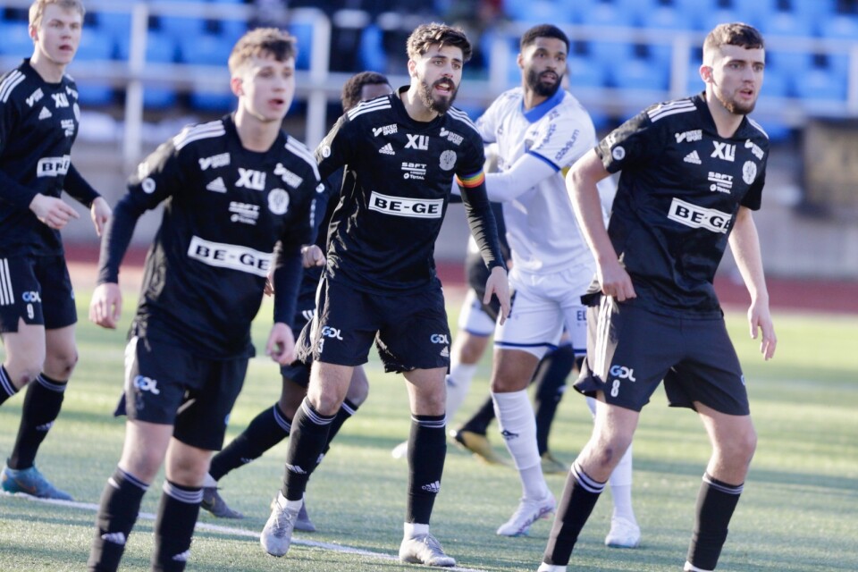 Säsongen 2023 kan du se Nicolas Dantas och hans Oskarshamns AIK:s samtliga matcher i Ettan södra på Barometern-OT.