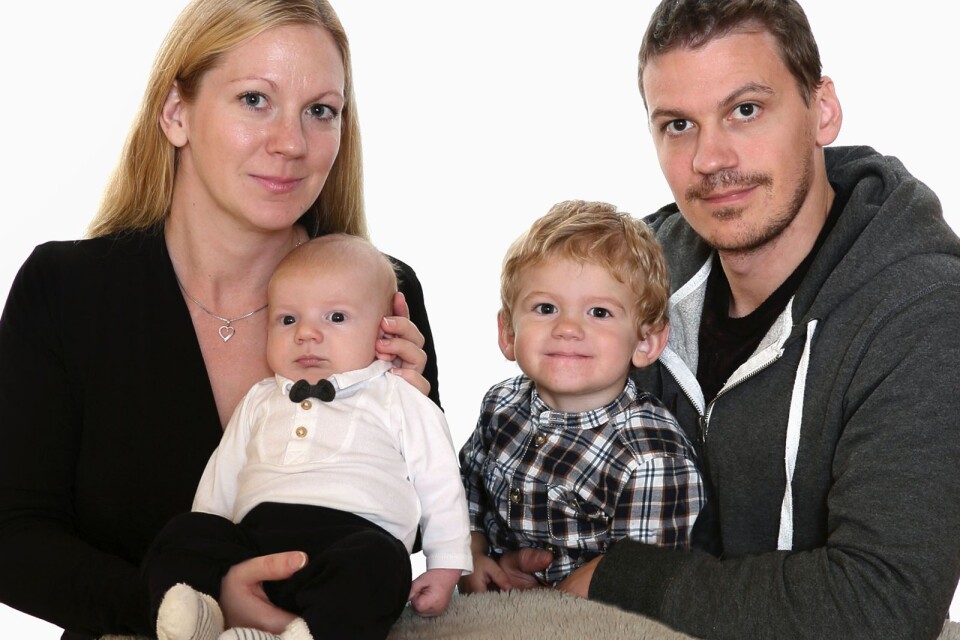 Melinda Alenhorn och Mikael Bretz, Karlskronavägen 43, Vassmolösa, fick den 28 augusti en son som heter Theo. Vikt 3226 g, längd 50 cm. Syskon: Liam.