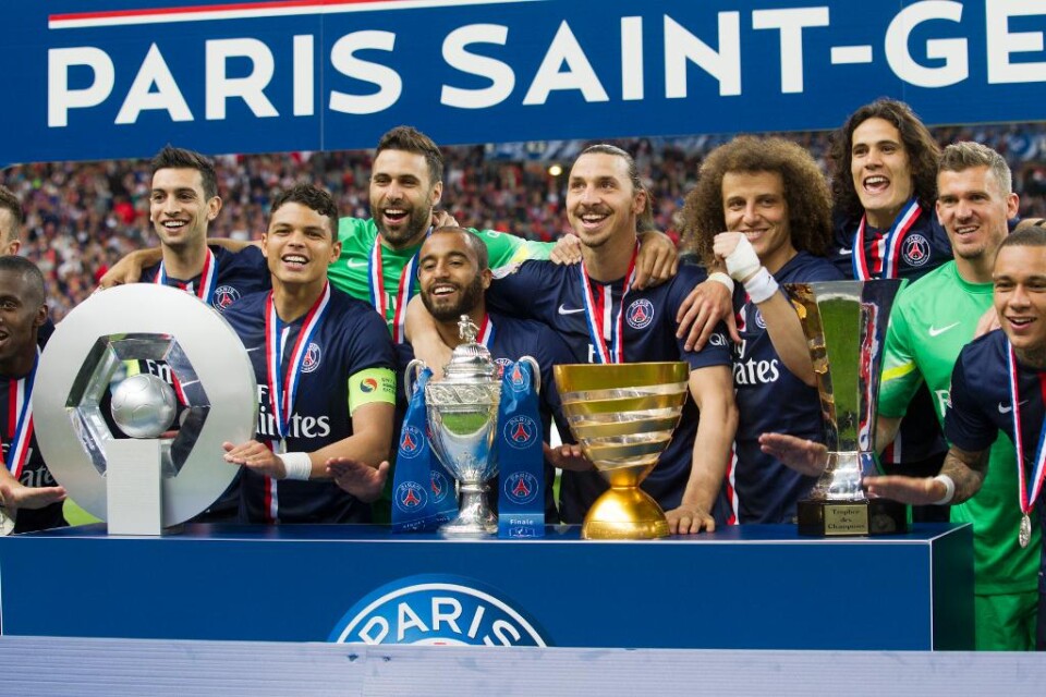 Europeiska fotbollsförbundet Uefa har lyft de största sanktionerna gällande det ekonomiska regelverket Financial fair play för Paris Saint-Germain och Manchester City. De båda storklubbarna höll sitt spenderande inom ramarna förra säsongen, vilket inneb