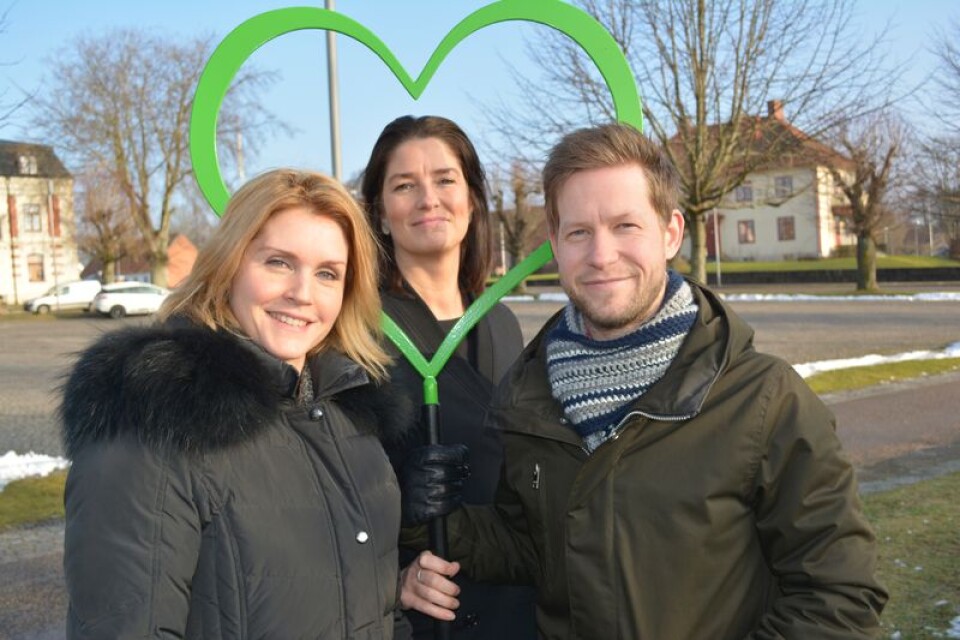 Katarina Sülau, Anna Bertram och Daniel Fagerlund uppmanar stolta göingar att sprida sitt budskap.