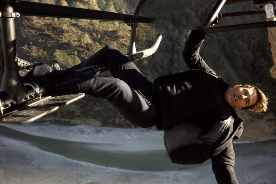 Tom Cruise hoppas få spränga en över hundra år gammal polsk bro i kommande "Mission: Impossible 7". Pressbild.