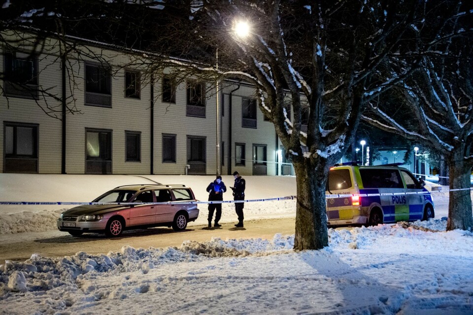 Två personer har skjutits i Borlänge.
