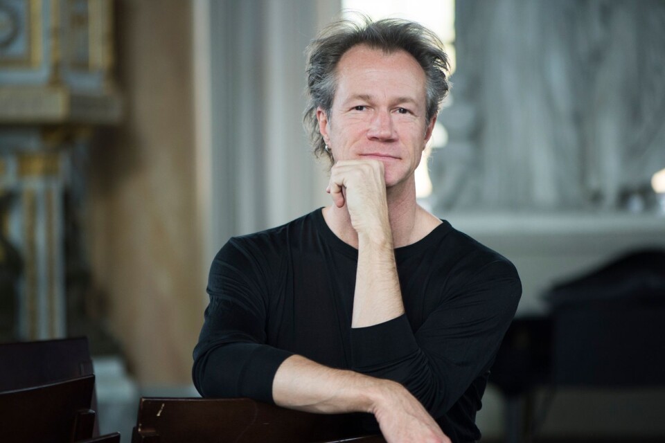 Organisten Gunnar Idenstam spelar på Orgelfestivalen i Kalmar domkyrka i helgen.