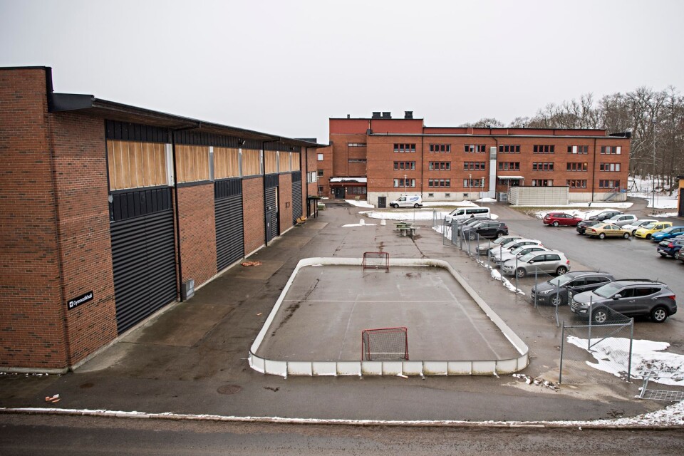 Gymnastikföreningen hade kommit igång med projekteringsarbetet för den nya gymnastikhallen i Rosenholm.