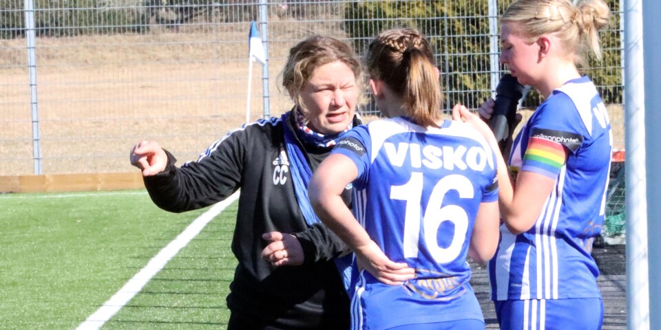 Katarina Dunder Olsson, Cancan, tränare IFK Örby är nöjd med dagens match – vinst med 4–1 på bortaplan mot Mariebo.