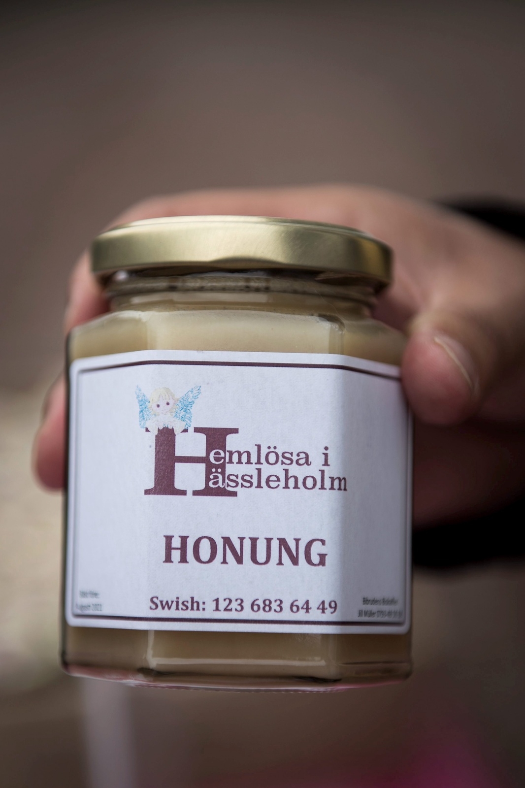 Föreningen Hemlösa i Hässleholm fanns med och sålde honung. Foto: Sofia Åström