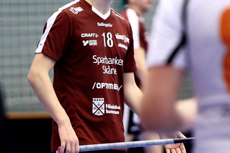 Lukas Björkheim gjorde Rökes segermål mot Varla när det bara återstod fyra sekunder. Foto: Stefan Sandström/ARKIV