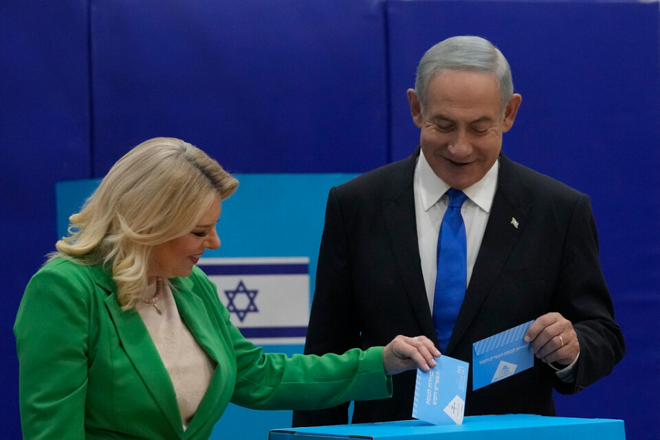 Benjamin Netanyahu ser ut att bli ny premiärminister i Israel, enligt vallokalsundersökningar.