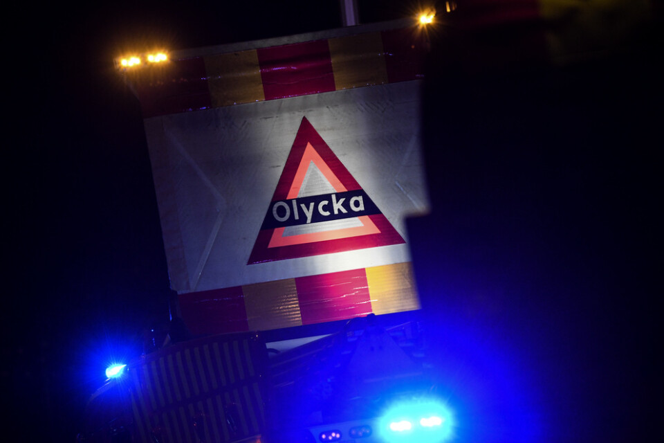 En man i 50-årsåldern har avlidit i samband med en singelolycka på väg 511 mellan Ånge och Ljungaverk, i Västernorrland. Arkivbild.