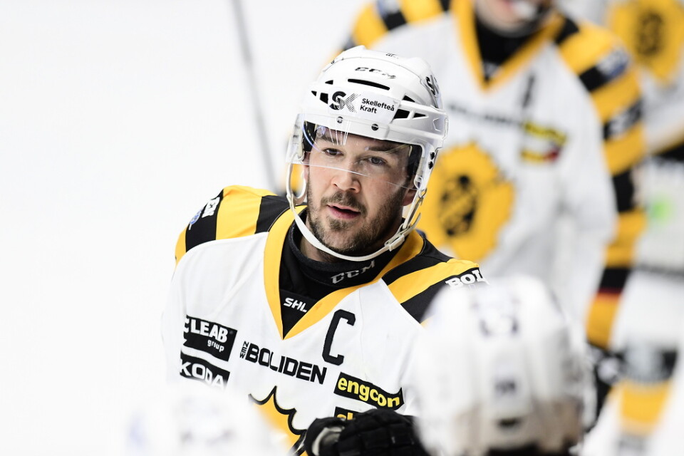 Jimmie Ericsson avslutar karriären som ishockeyspelare. Arkivbild.