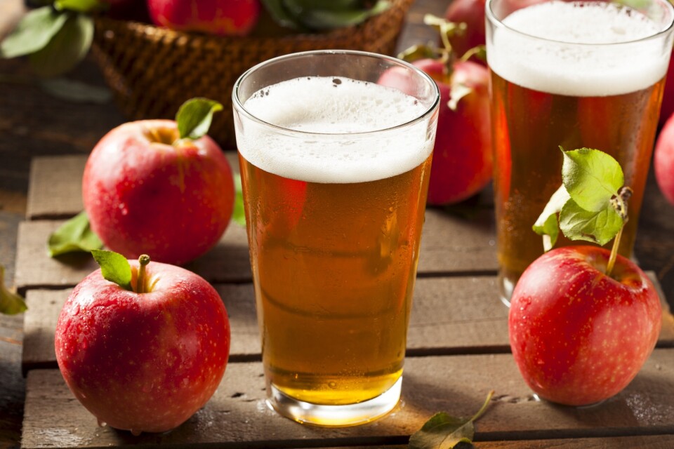 Cider brukar ha en styrka på mellan tre och åtta volymprocent. Om det är mer än 8,5 volymprocent anses det vara äppelvin.