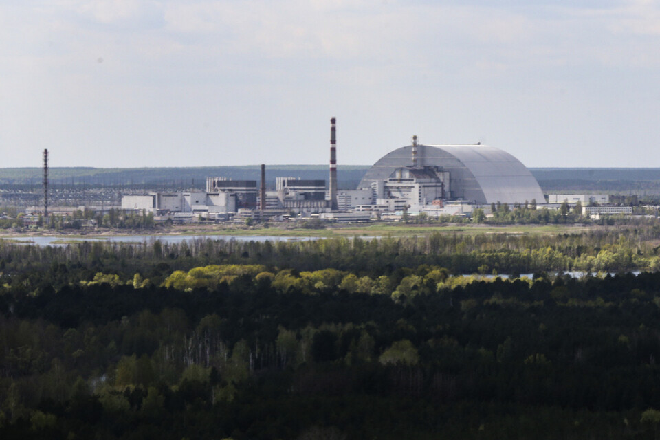Reaktorn i Tjernobyl havererade 1986. Sedan 2016 är den täckt av en sarkofag i stål och betong. Arkivbild.