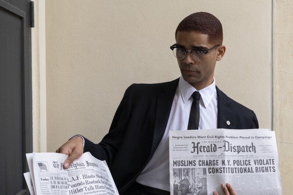 Kingsley Ben-Adir spelar medborgarrättskämpen Malcolm X i "One night in Miami". Pressbild.