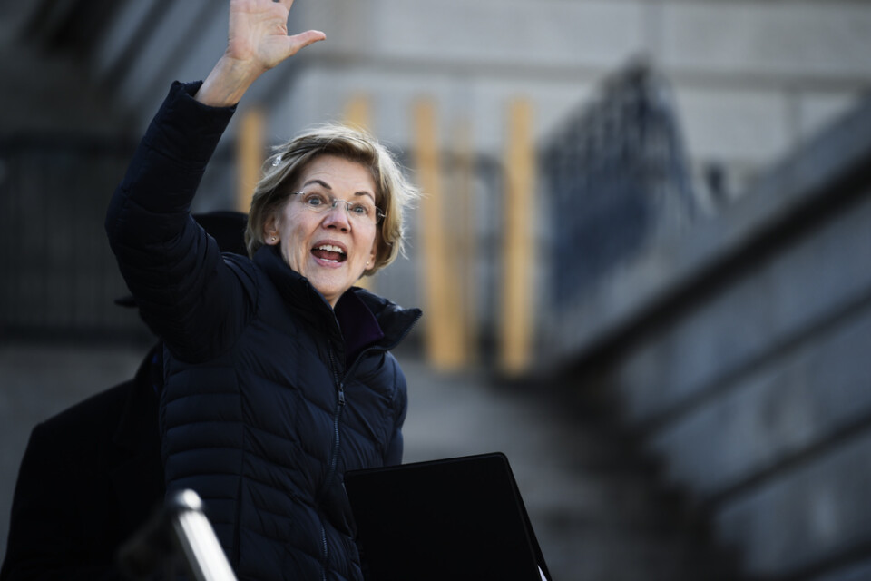 Presidentaspiranten och Massachusettssenatorn Elizabeth Warren kampanjar i South Carolina.