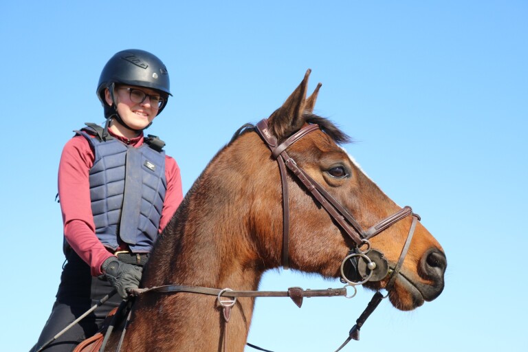 Hästarna har blivit lungsjuka Hildas medicin: ”Var mer ansträngd när jag hade sprungit”