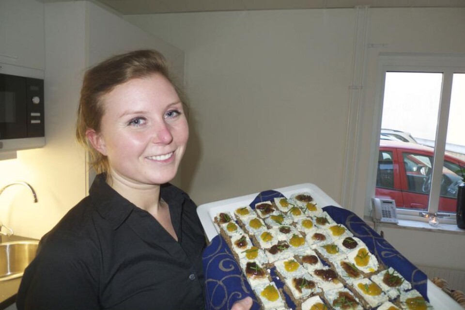 Emelie Carlsson serverade buffé från Kök 11.