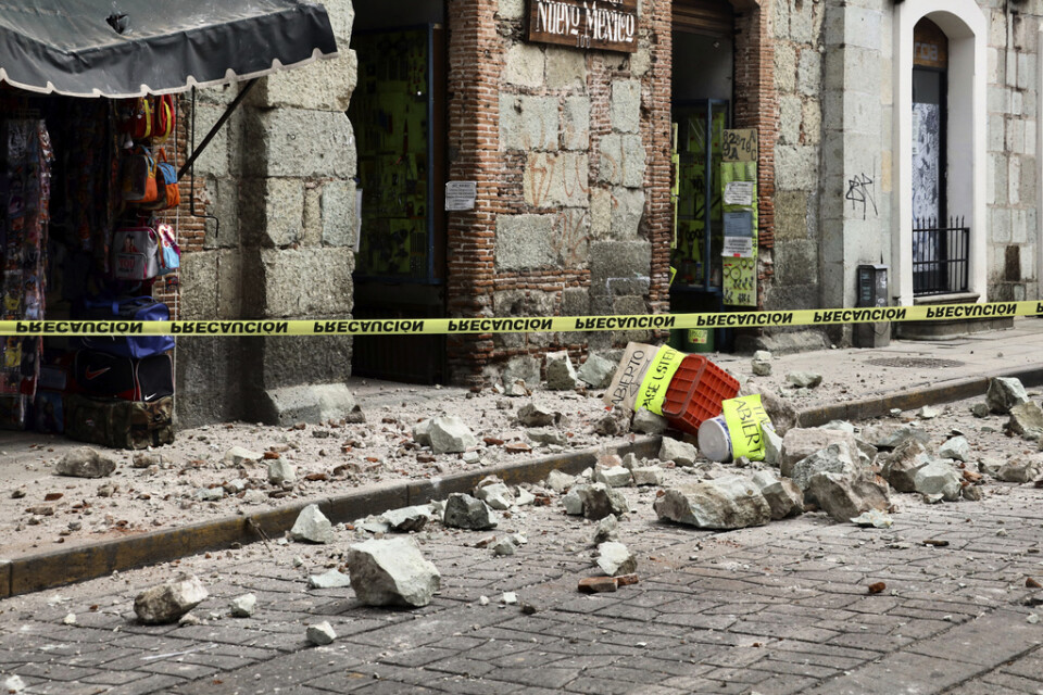 En av de byggnader som skadades under jordbävningen i delstaten Oaxaca, i Mexiko på tisdagen.