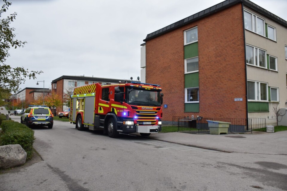 Det började brinna på kommunens lss-boende i Fridhem strax innan klockan två på måndagen.