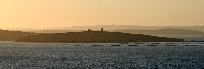 Bild tagen på Malta från Bugippa mot Gozo 2008-07-07. Foto: Bertil Hellén, Frufällan.