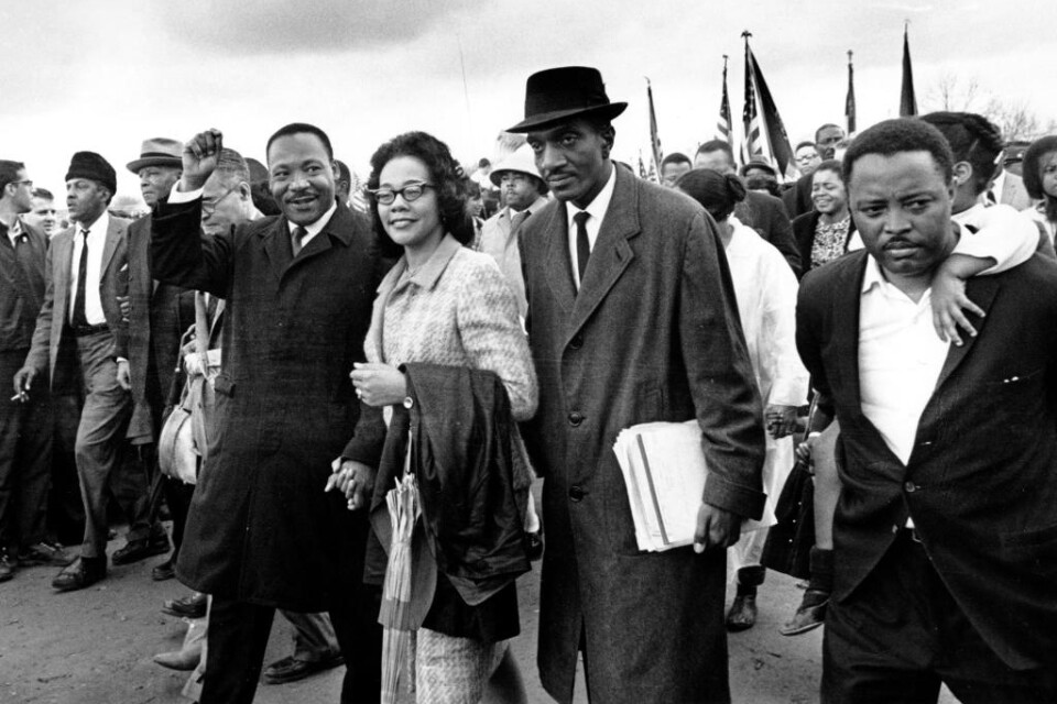 Martin Luther Kings arvtagare är oeniga om hans Nobelfredsprismedalj från 1964 och den bibel han använde i medborgarrättsrörelsen ska säljas eller inte. Men nu tycks den rättsliga tvisten om hans kvarlåtenskap vara på väg att lösas. Den mördade medborga