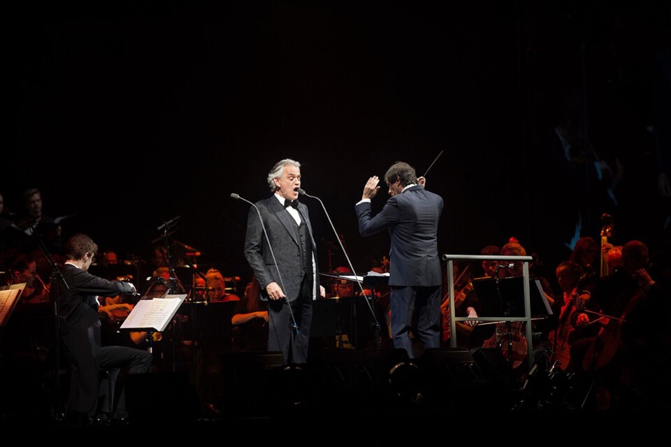 Andrea Bocelli  på Scandinavium tillsammans med Gustavi Ungdomskör och Stockholm Concert Orchestra.