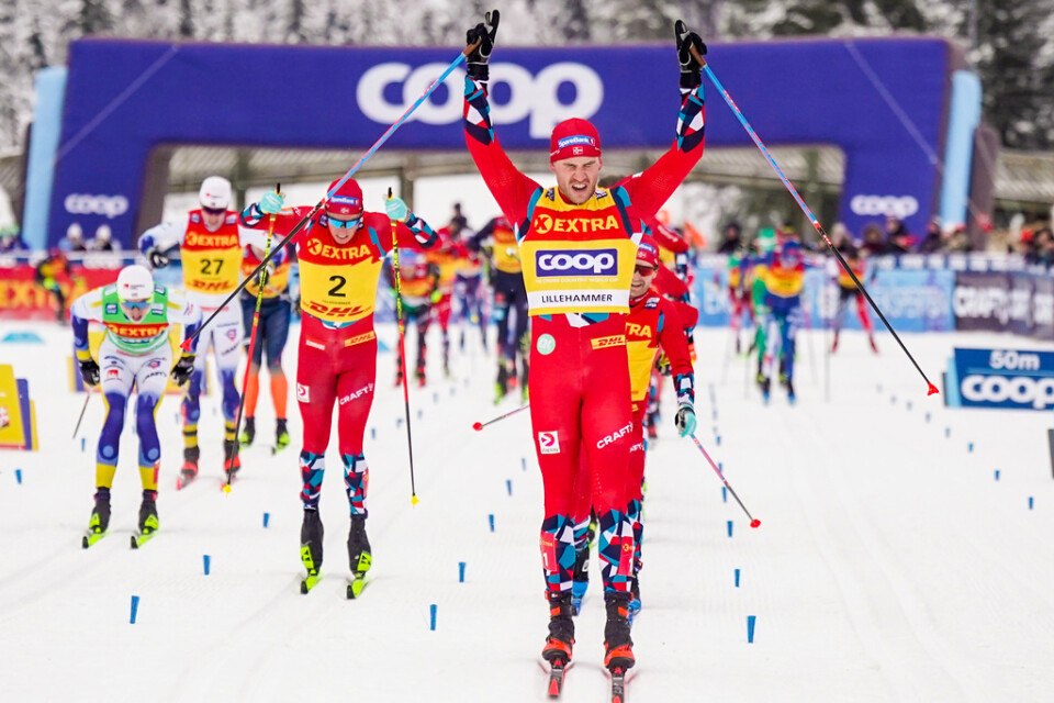 Pål Golberg firar segern i söndagens 20-kilometerslopp i Lillehammer