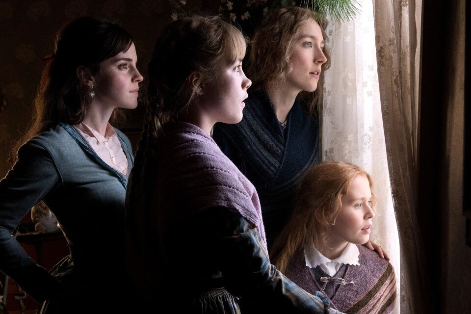 Emma Watson, Saoirse Ronan, Eliza Scanlen och Florence Pugh spelar de fyra systrarna March i ”Unga kvinnor”.