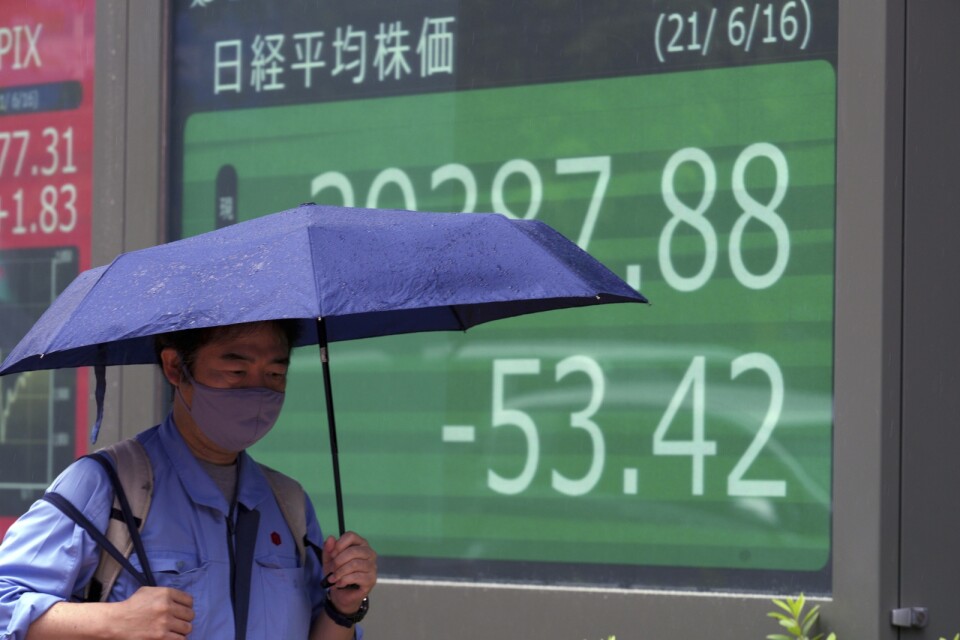 Tokyobörsen sjunker. Arkivbild.