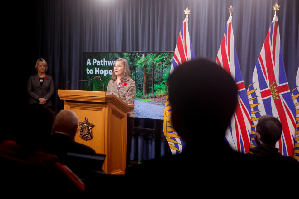 Bonnie Henry, högsta vårdchef i British Columbia, aviserade den avkriminaliserade lagändringen vid en pressträff i november förra året. Arkivbild.