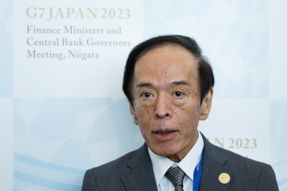 Den japanska centralbanken, Bank of Japan, och chefen Kazuo Ueda, håller räntorna oförändrade. Arkivbild.