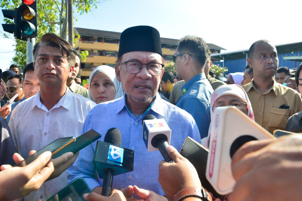 Malaysias premiärminister Anwar Ibrahim vid delstatsval på lördagen.