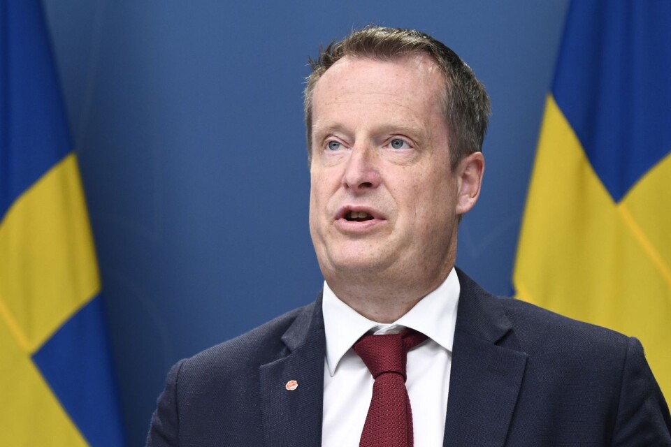 Integrations- och migrationsminister Anders Ygeman vänder på stenar.