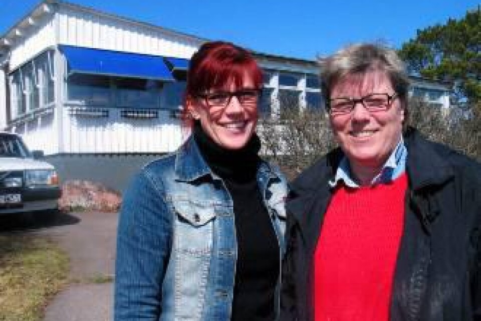 Maja Arvidsson till höger öppnar senare i vår Oknö krog. Till sin hjälp har hon bland andra Ellinor Roos som i sitt jobb som bröllopskoordinator hoppas kunna locka en del bröllopsgäster till krogen. FOTO: JOHAN WINSELL