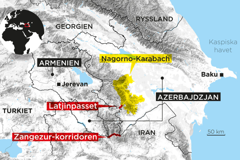Latjinpasset förbinder självstyrande men kringskurna Nagorno-Karabach med Armenien. Den tilltänkta Zangezur-korridoren i syd ska koppla Azerbajdzjan till den azerbajdzjanska exklaven Nachitjevan.