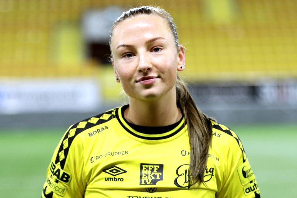 Stina Jensen blev tvåmålsskytt borta mot Tjust när Elfsborg tog sin första seger i division 1.