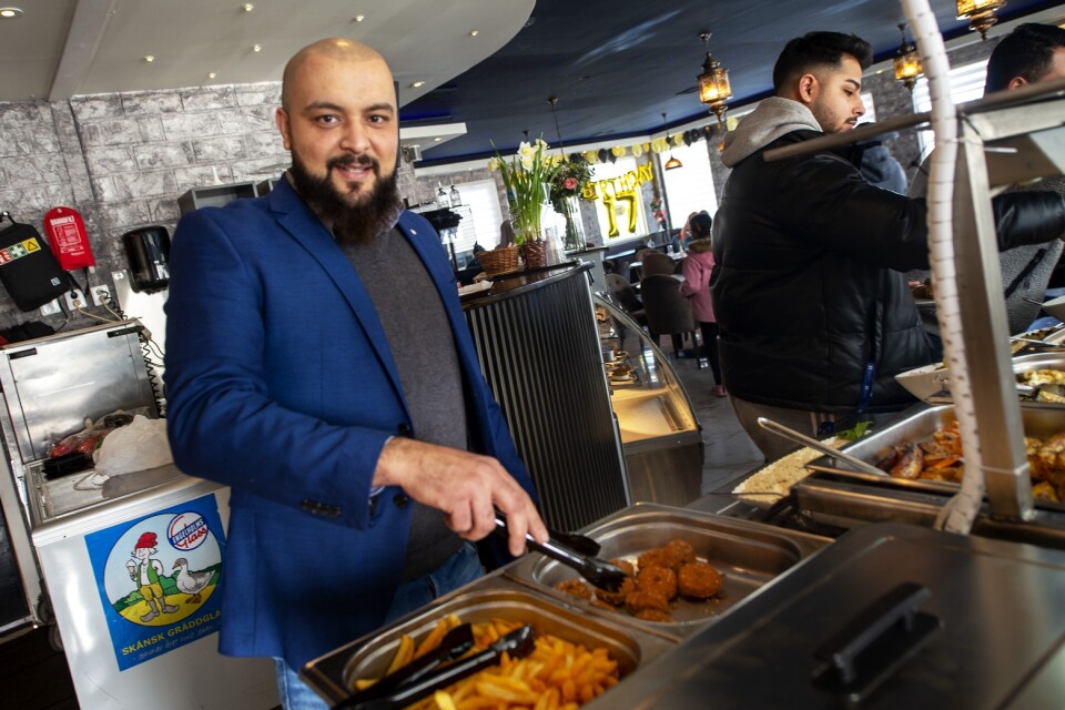 Mustafa Zrein, ägare till Favorit Restaurang & Café