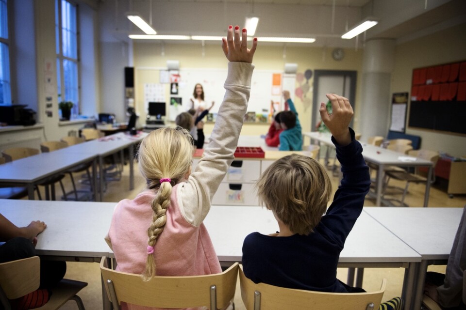 Riksrevisionen ska granska hur väl barnkonventionen efterlevs i Sverige. Arkivbild.