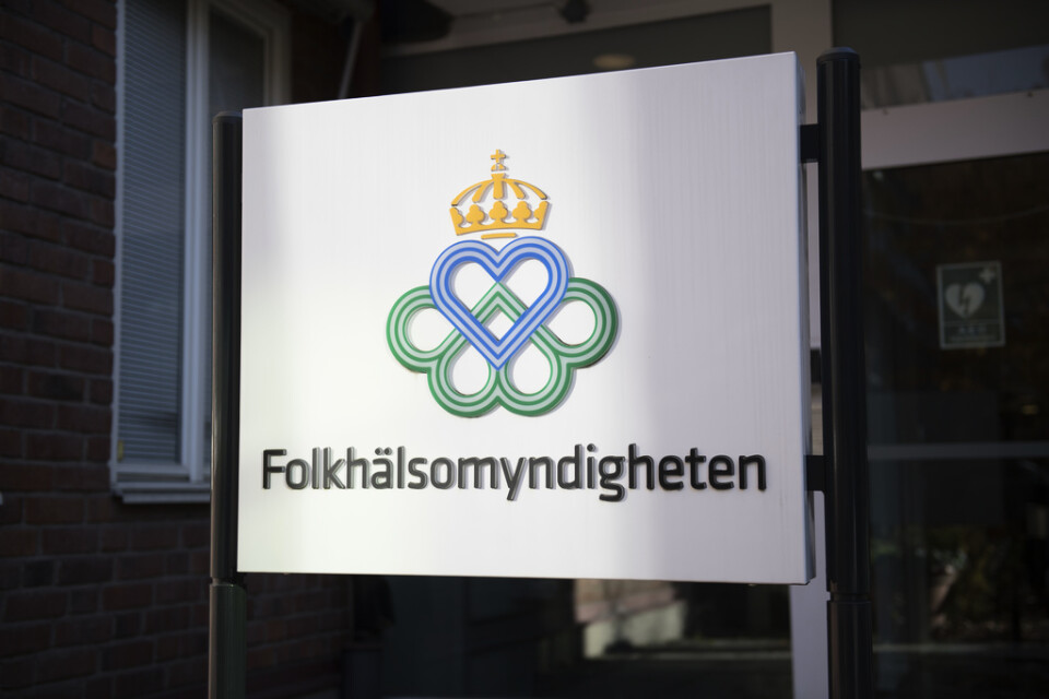 Folkhälsomyndighetens nuvarande bedömning är att det inte finns någon fara spridning av coronaviruset i Sverige. Arkivbild.