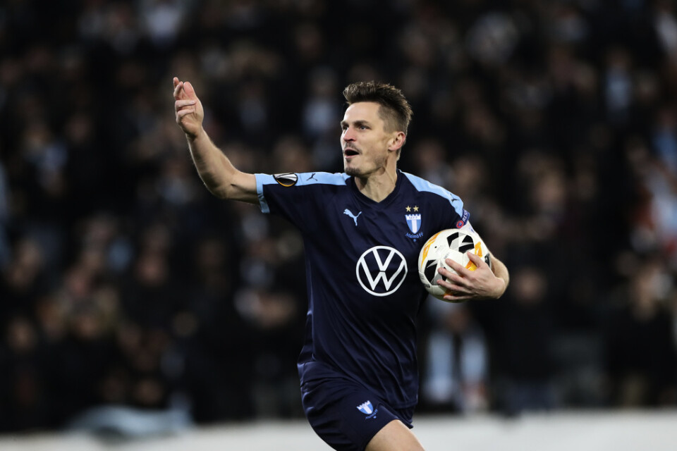 Markus Rosenberg nätade två gånger i sin sista hemmamatch för Malmö FF.