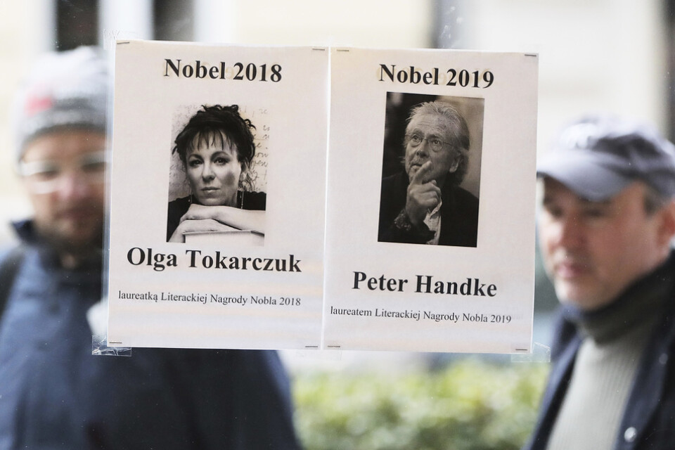 Årets Nobelpristagare exponerade i en bokhandel i Warszawa. Arkivbild.