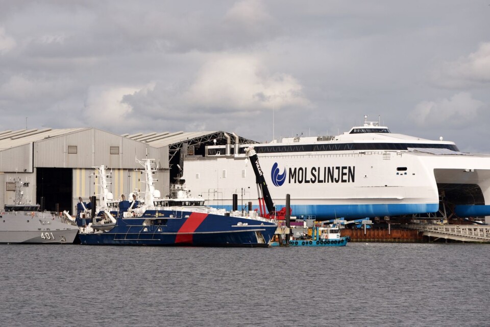 Molslinjen senaste katamaran Express 4 är byggs på samma varv i Australien. Den är än så länge världens största.