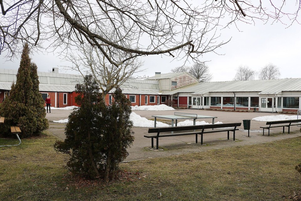 ”Vilka är kostnaderna för att renovera Skansenskolan i Mörbylånga?” undrar insändarskribenten.