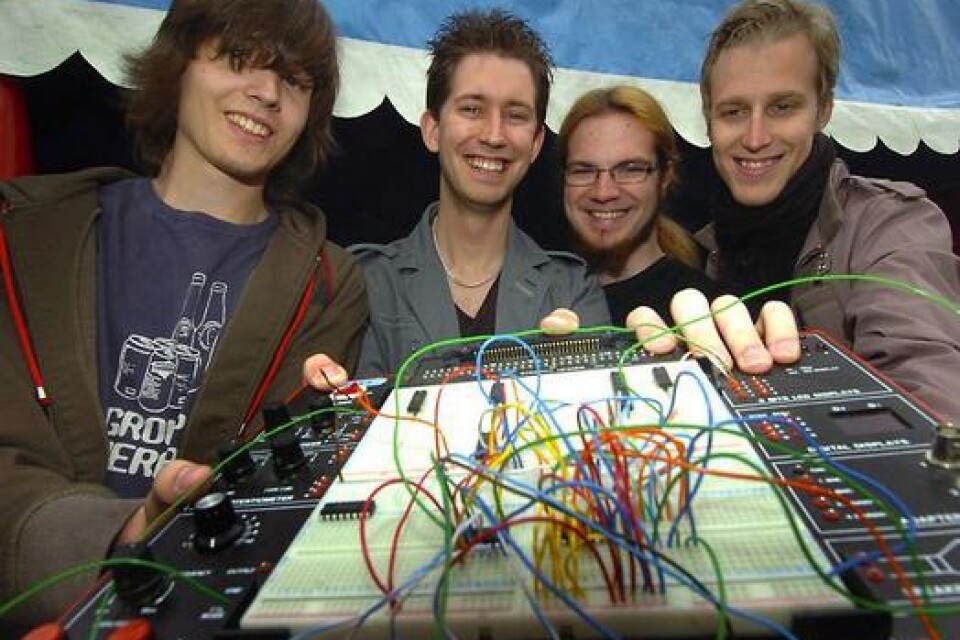 Studenter från Interaktiv ljuddesign som medverkar på Siesta. Från vänster Mathias Arvidsson, Alex Nerini, Niklas Bengtsson och Viktor Svärm.BILD RONNIE SMITH