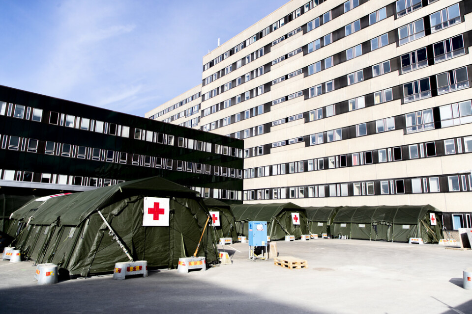 Sjukvårdstälten på Östra sjukhuset i Göteborg. Trycket ökar nu på sjukvården. Arkivbild.
