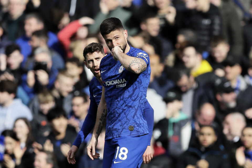 Chelseas Olivier Giroud satte 1–0-målet i 2–1-segern mot Tottenham.