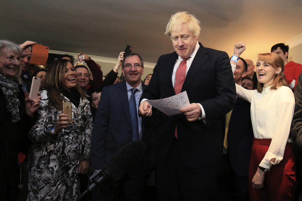 Storbritanniens premiärminister Boris Johnson under ett besök hos nyinvalda konservativa parlamentsledamöter på Sedgefield Cricket Club i County Durham i lördags.