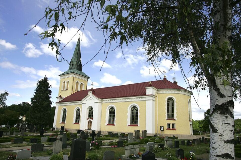 Åryds kyrka vill skapa en askgravplats.