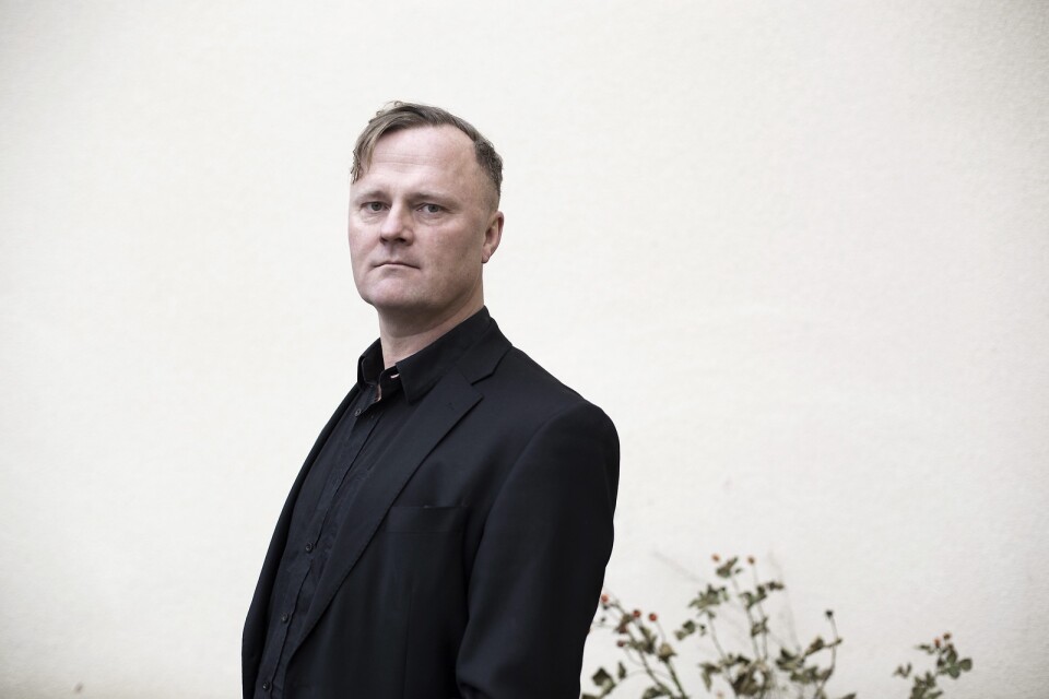 Journalisten och författaren Joakim Palmkvist kommer till Broby. Albert Bonniers Förlag har gett ut flera av hans böcker som handlar om den grova kriminaliteten i Sverige. Och fler är på gång ...