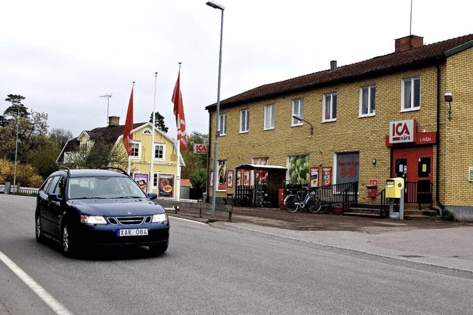 Hastigheten genom Lindås sänks.Foto: Peter Lejon