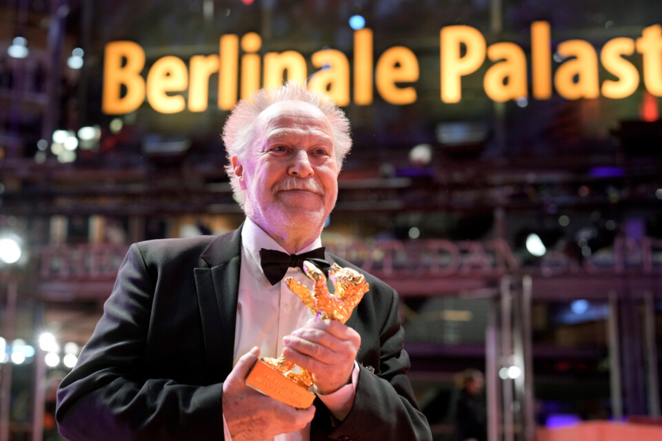 Nicolas Philibert fick Guldbjörnen i år för dokumentären "On the Adamant". Nästa år tvingas filmfestivalen i Berlin skära ned rejält. Arkivbild.